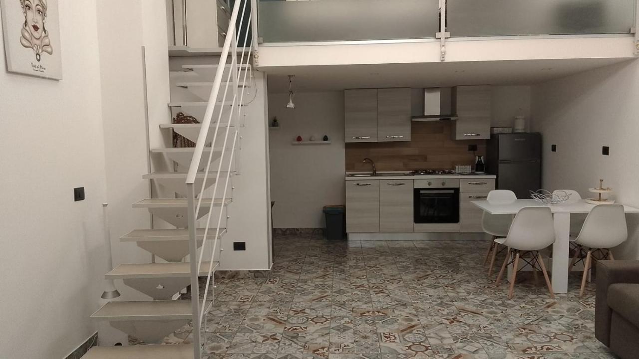 House Aury Leilighet Syracuse Eksteriør bilde